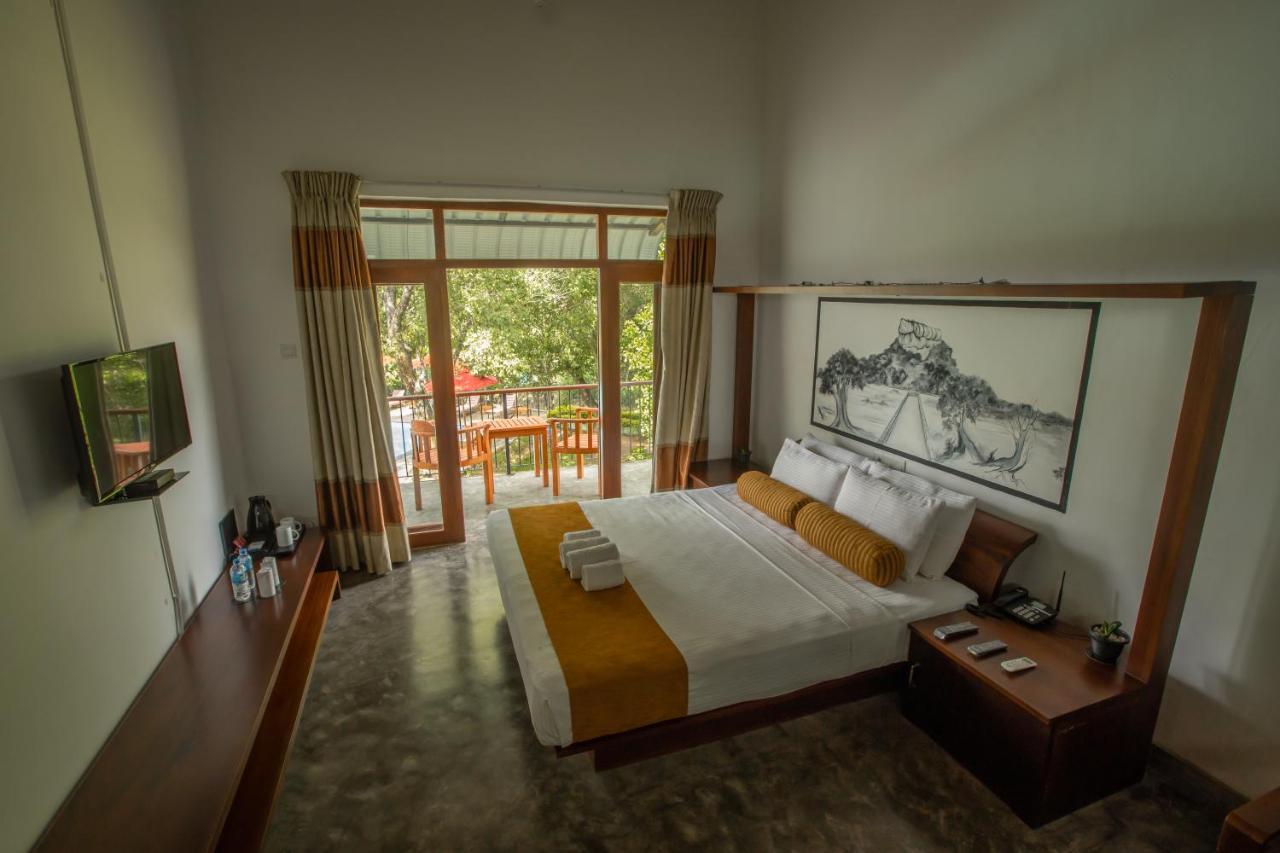 Sigiriya Wewa Addara Hotel - Hotel By The Lake Εξωτερικό φωτογραφία