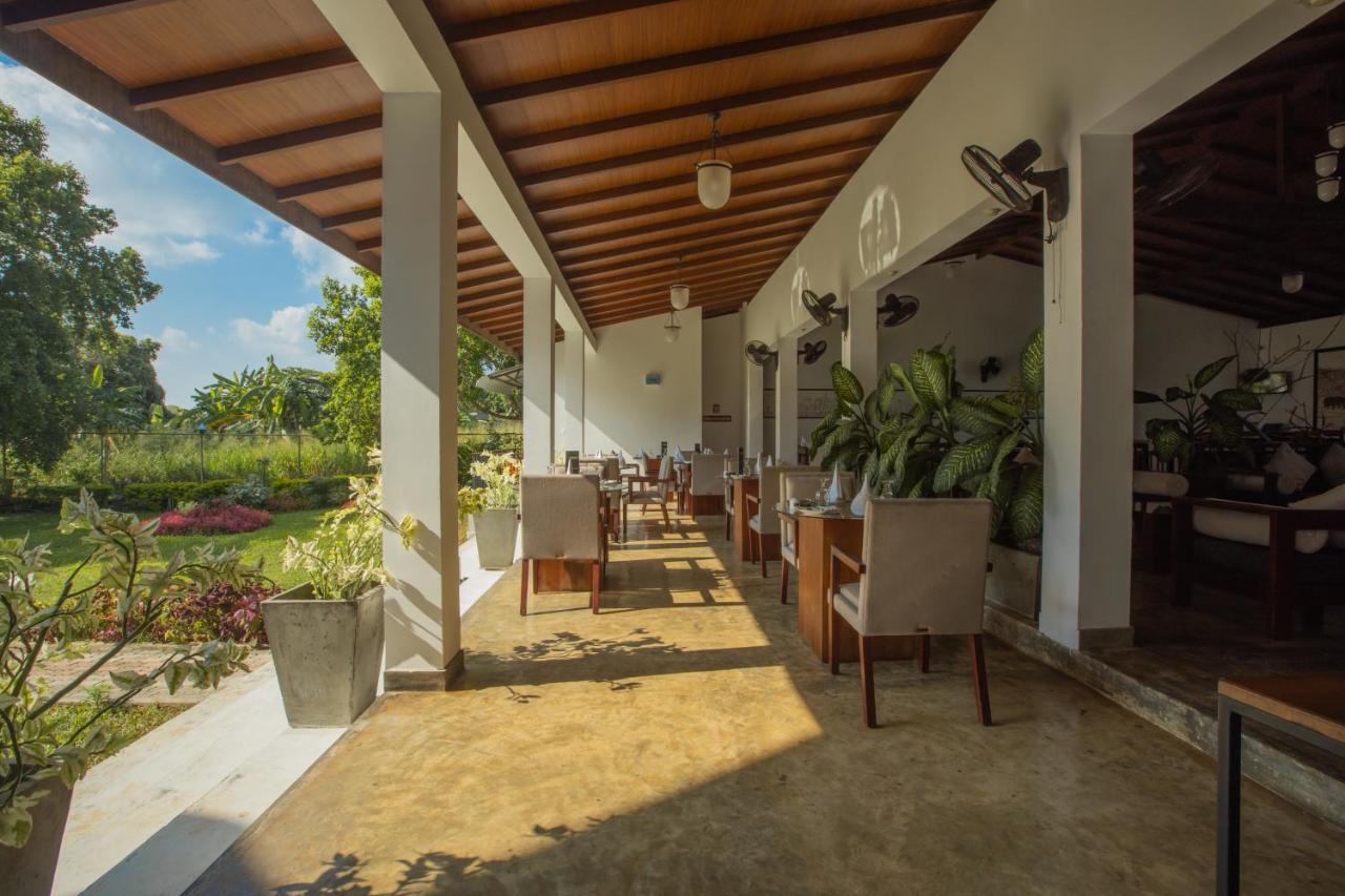 Sigiriya Wewa Addara Hotel - Hotel By The Lake Εξωτερικό φωτογραφία